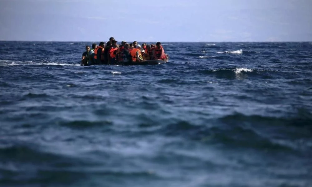 Μετανάστρια στην Λέσβο: Ίσα που πρόλαβαν να την βγάλουν στα βράχια και γέννησε